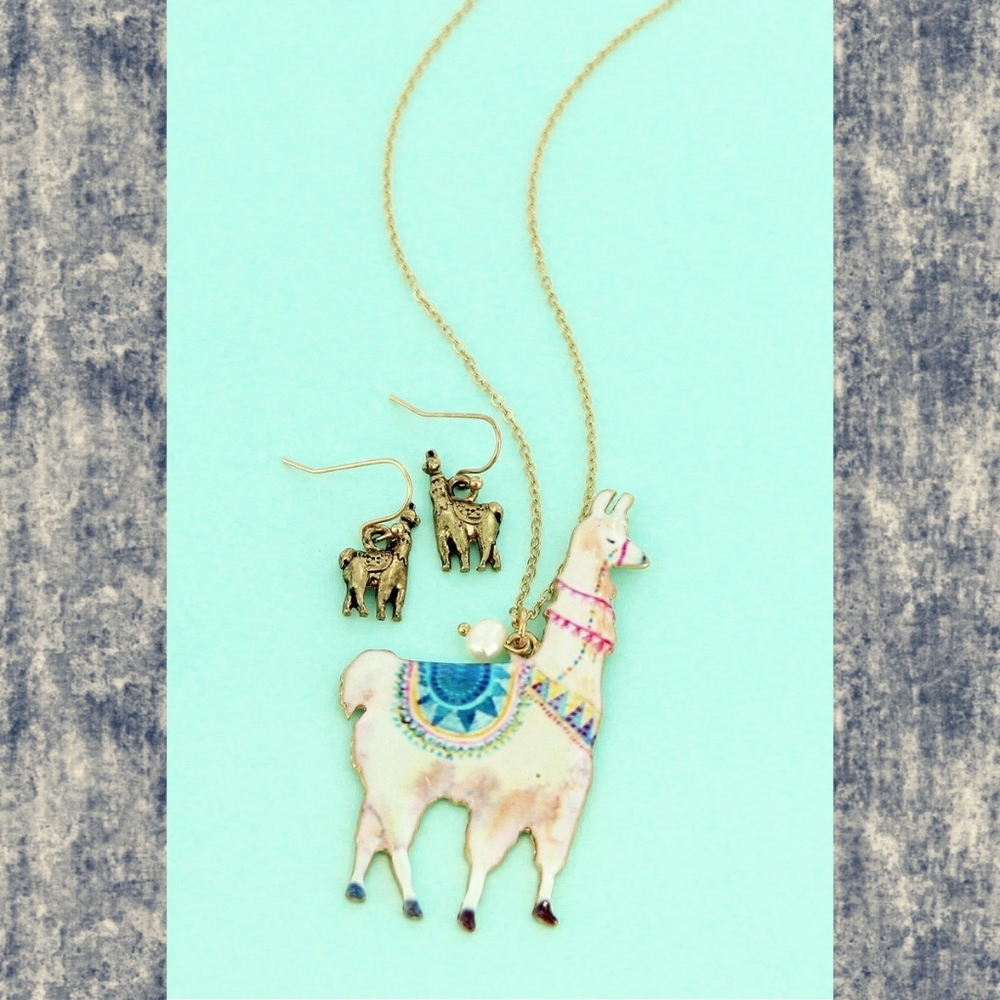 Free Spirit Boho Hippie People Llama trendy Kitsch  necklace + earrings set Nwt